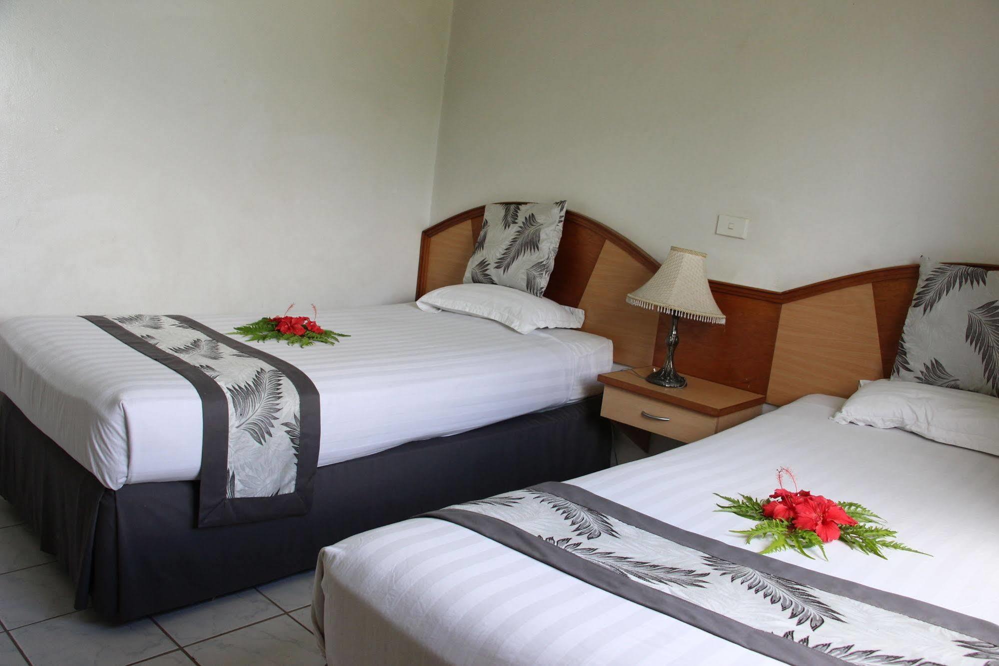 Capricorn International Hotel Nadi Exteriör bild